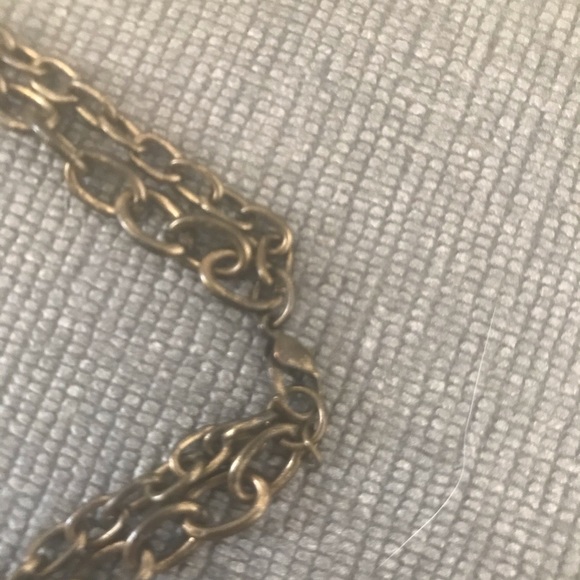 Gold statement necklace - Picture 3 of 4